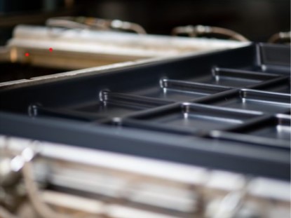 custom thermoformed plastic trays and pans for industrial applications